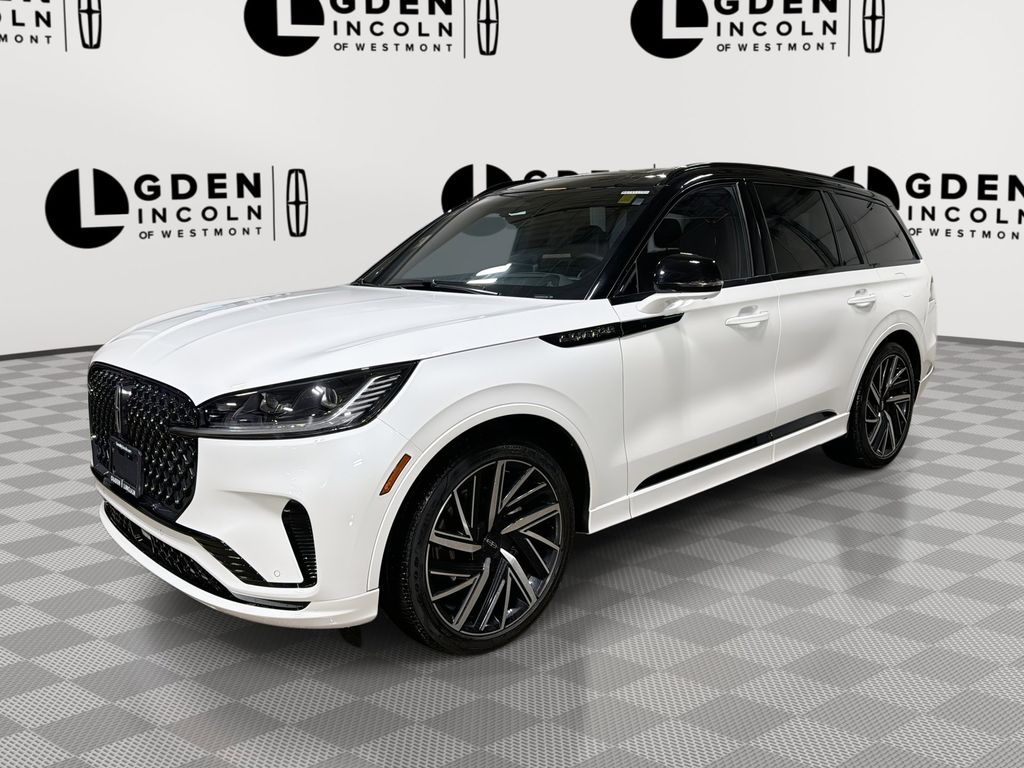 2025 Lincoln Aviator Black Label AWD's photo