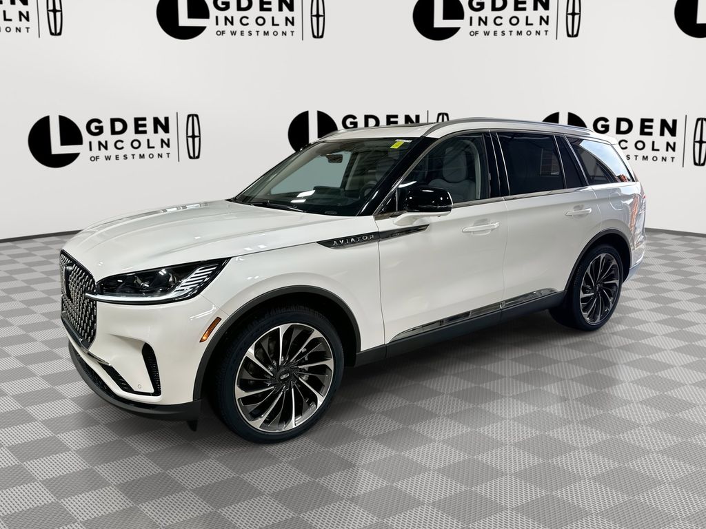 2026 Lincoln Aviator Reserve AWD's photo