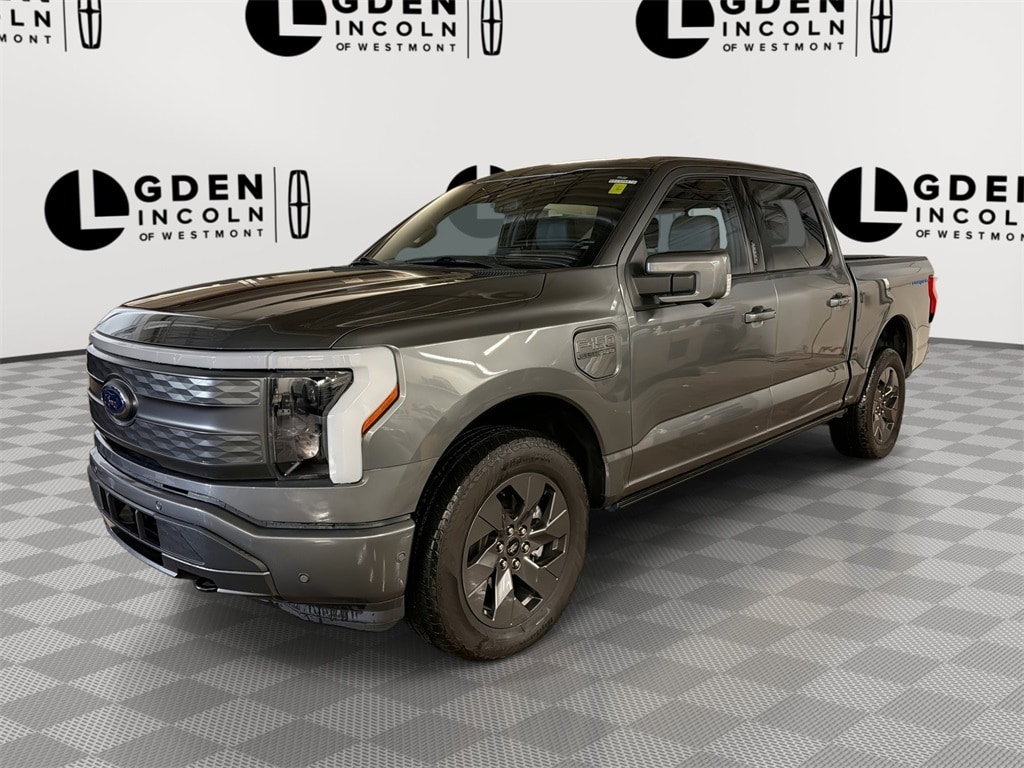 2023 Ford F-150 Lightning Lariat's photo