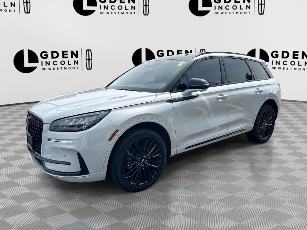 2025 Lincoln Corsair Premiere FWD's photo