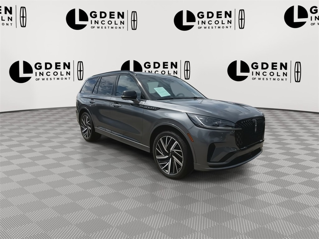 Used 2025 Lincoln Aviator Black Label with VIN 5LM5J9XC6SGL00510 for sale in Westmont, IL