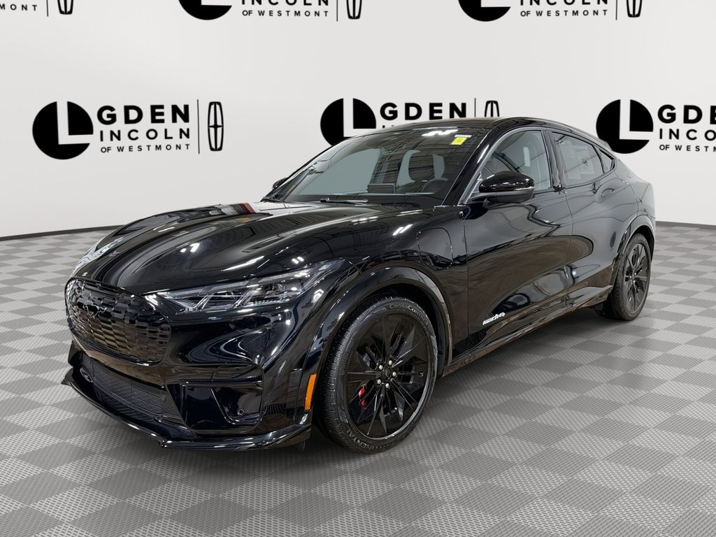2025 Ford Mustang-Mach-e GT's photo