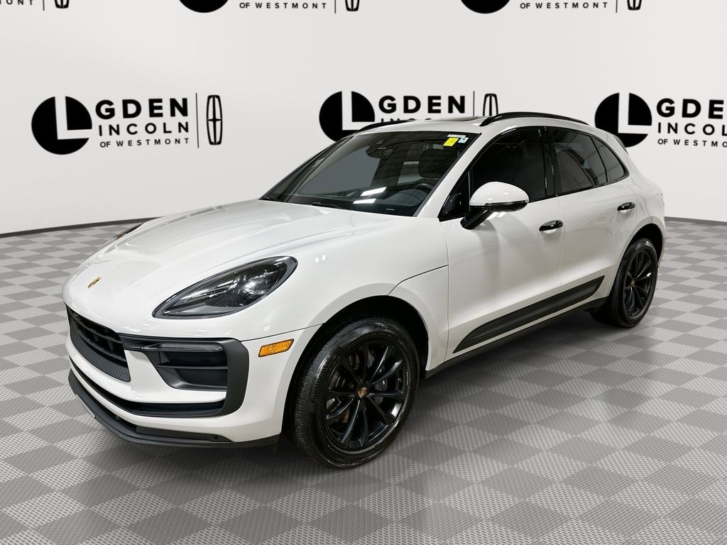 Used 2022 Porsche Macan Base SUV