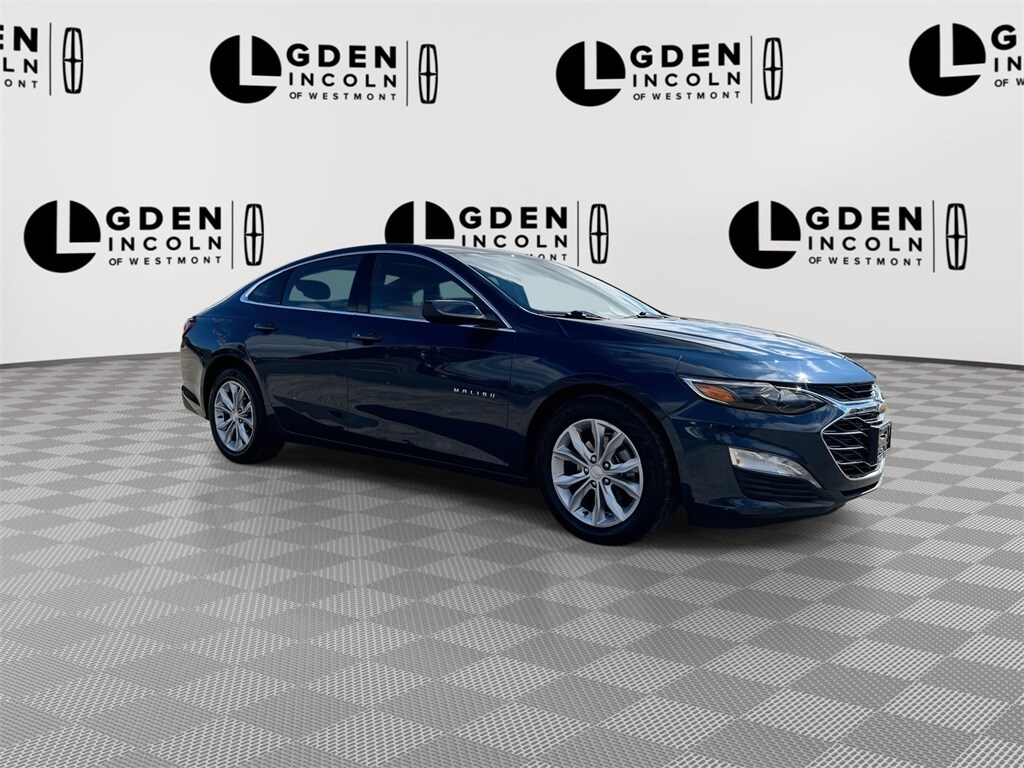2019 Chevrolet Malibu 1LT photo 2