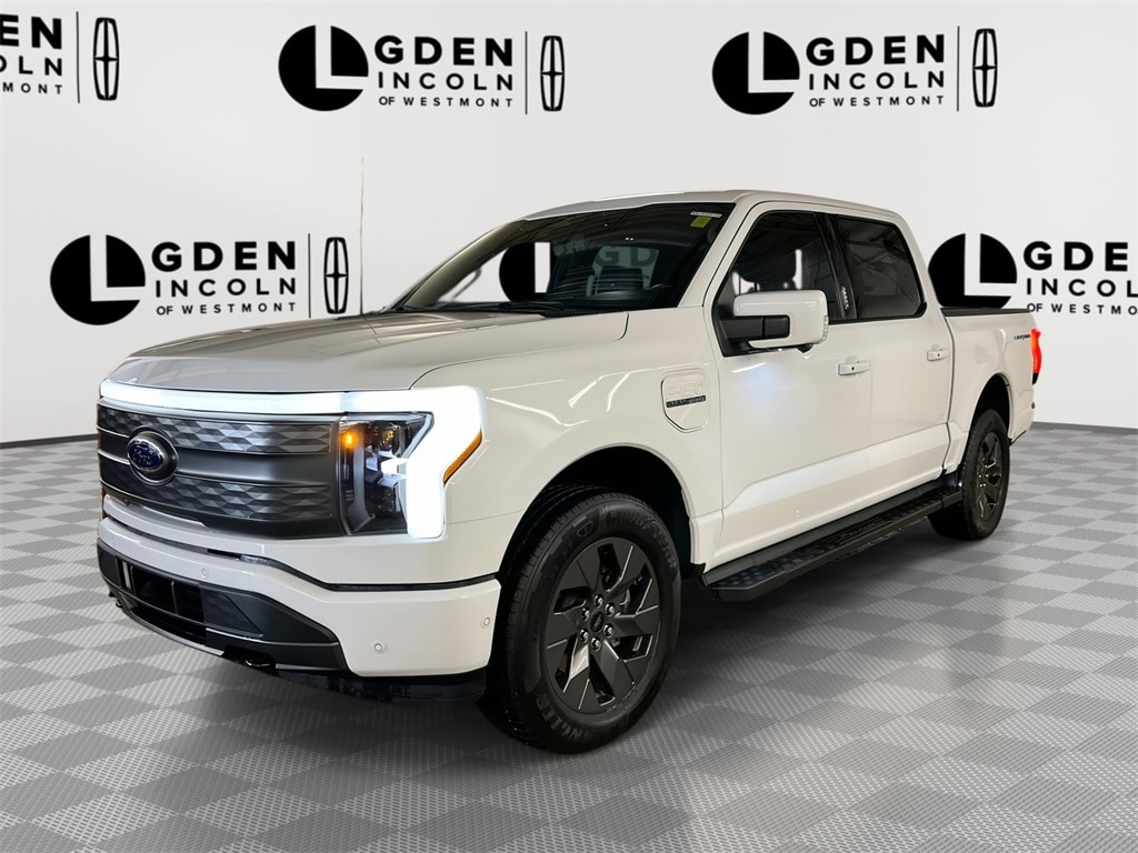 2023 Ford F-150 Lightning Lariat's photo