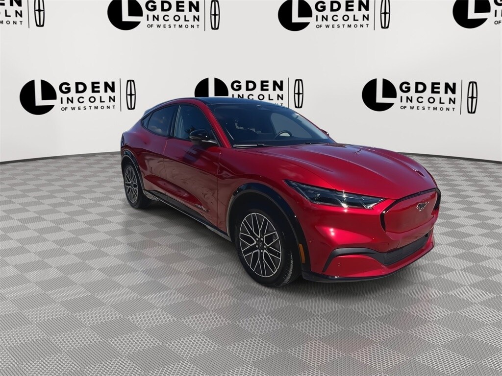 2024 Ford Mustang Mach-E Premium photo 2