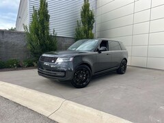 2025 Range Rover SE SUV