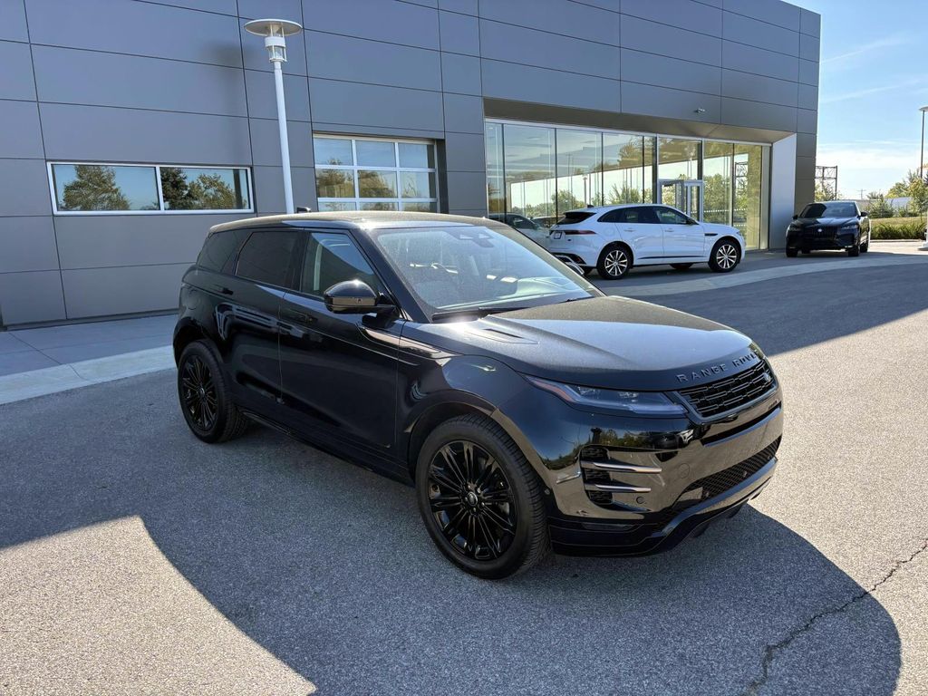 2025 Land Rover Range Rover Evoque photo 2