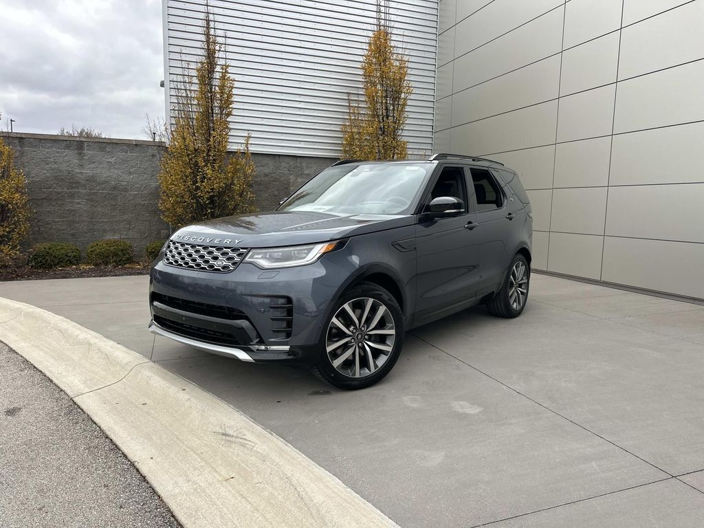 2026 Land Rover Discovery