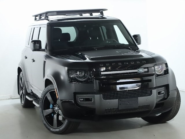 2022 Land Rover Defender 110 Carpathian Edition photo 2