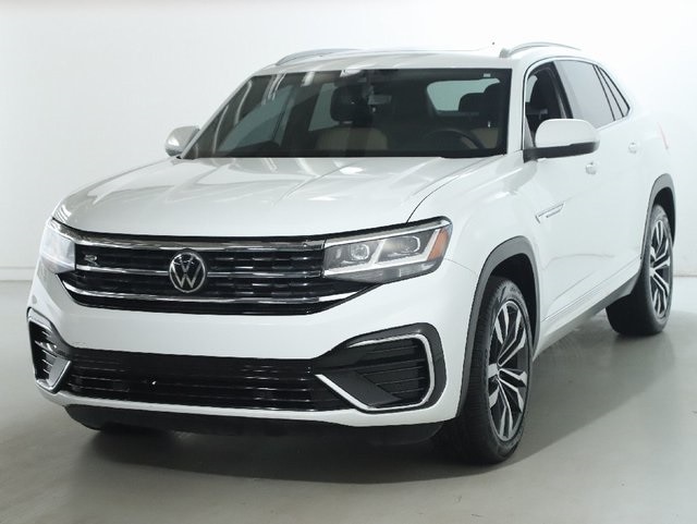 2021 Volkswagen Atlas Cross Sport SEL R-Line's photo