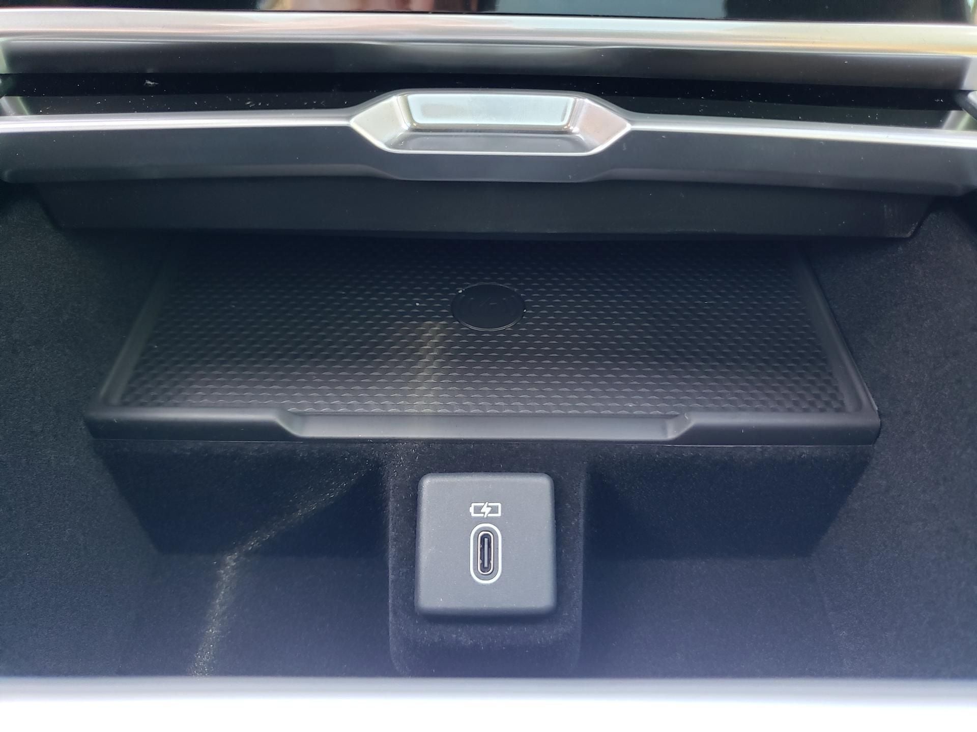 2026 Land Rover Range Rover SE - Photo 26