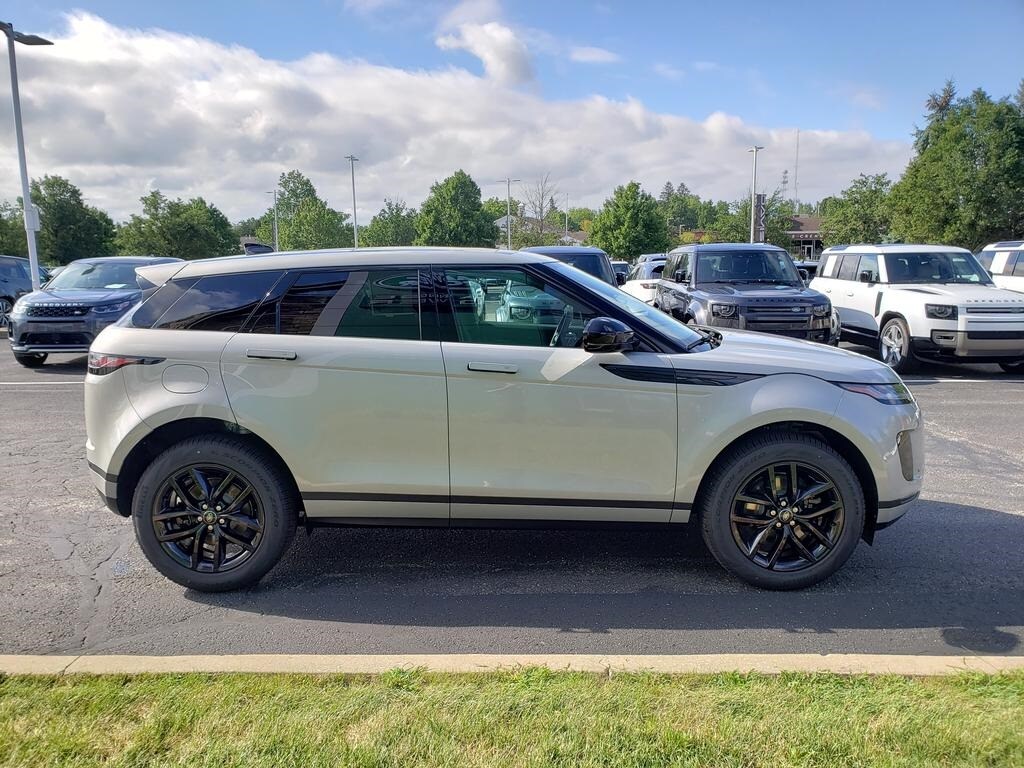 2026 Land Rover Range Rover Evoque S photo 3