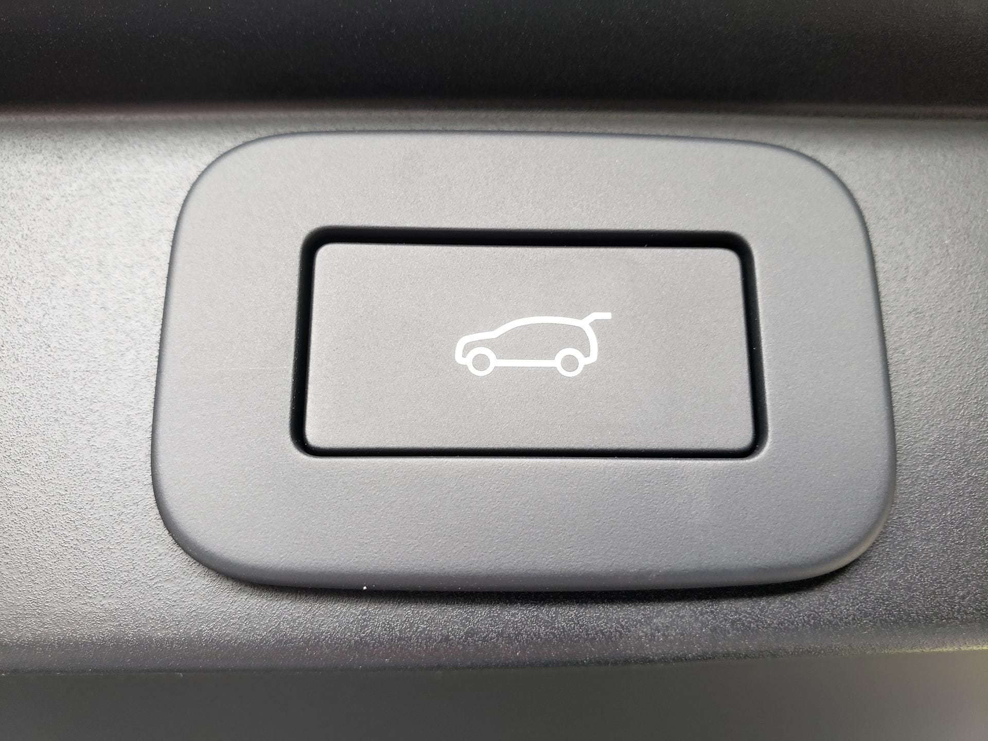 2026 Land Rover Range Rover SE - Photo 8