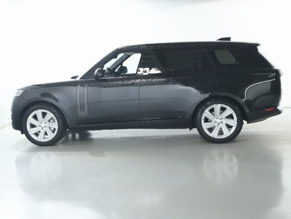 Used 2023 Land Rover Range Rover SE SUV
