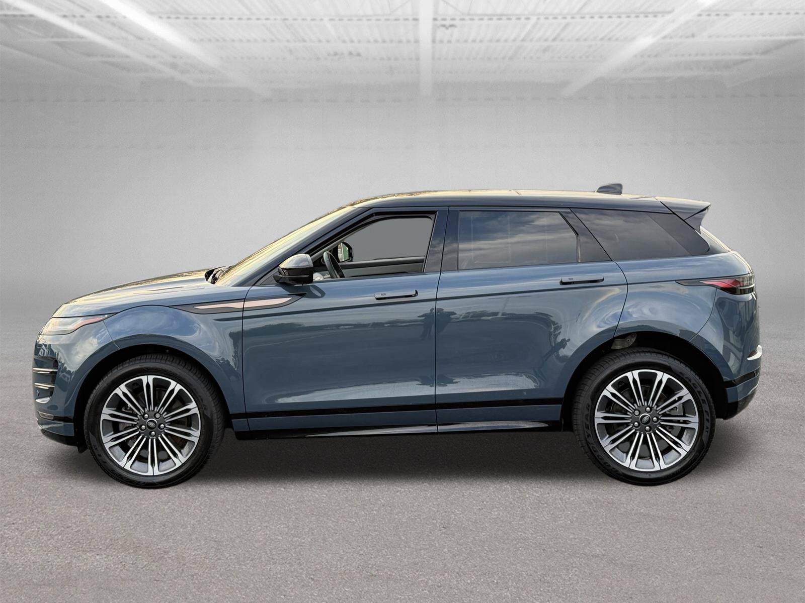 Used 2024 Land Rover Range Rover Evoque Dynamic SUV