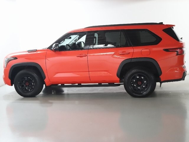 2023 Toyota Sequoia TRD Pro photo 3