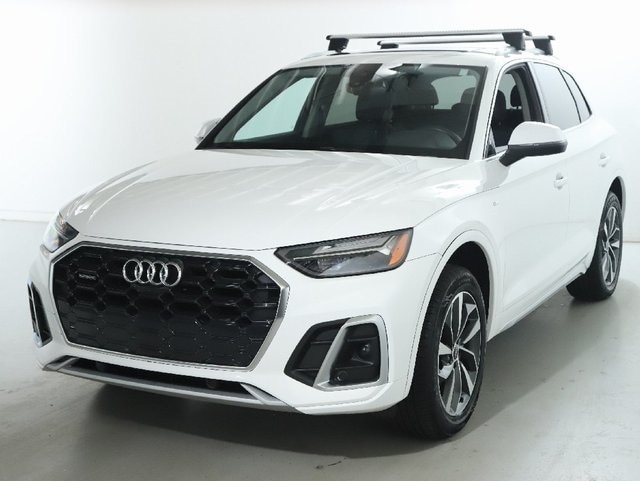2023 Audi Q5 Premium Plus's photo