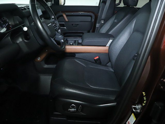 2023 Land Rover Defender X-Dynamic SE - Photo 17