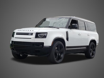 2026 Land Rover Defender 130 X-Dynamic SE SUV