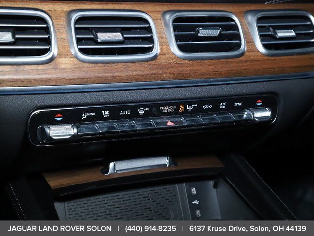 2025 Mercedes-Benz GLS Base - Photo 27