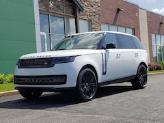 2025 Land Rover Range Rover SE SUV