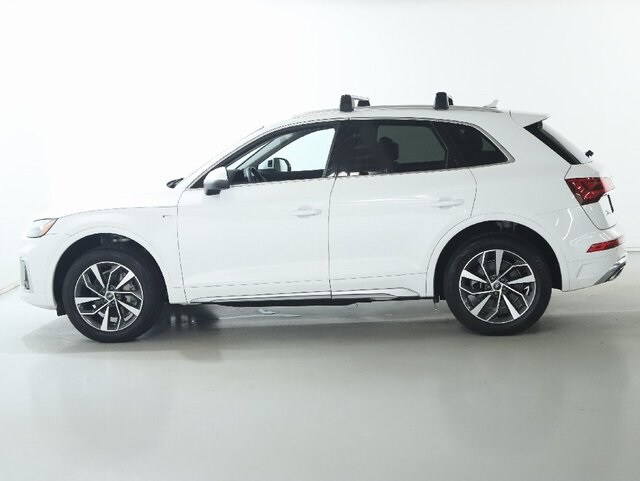 2023 Audi Q5 45 S line Premium Plus photo 4