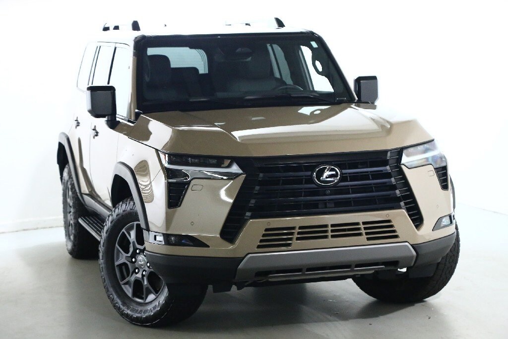 2024 Lexus GX 550 Overtrail photo 2
