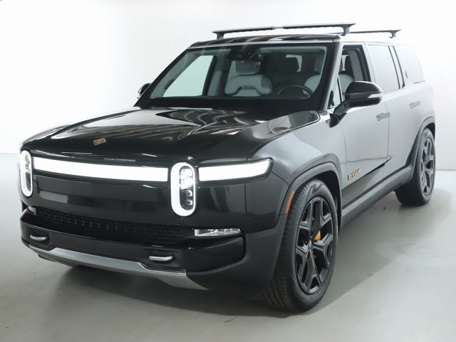 2023 Rivian R1S Adventure's photo