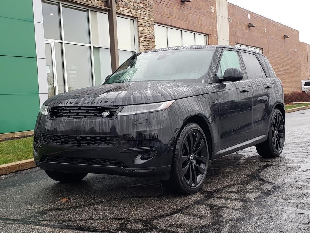 2025 Land Rover Range Rover Sport SE's photo