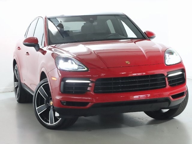 2021 Porsche Cayenne Coupe Base photo 2