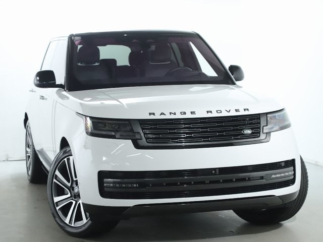 Used 2023 Land Rover Range Rover SE with VIN SALKP9E72PA054850 for sale in Solon, OH