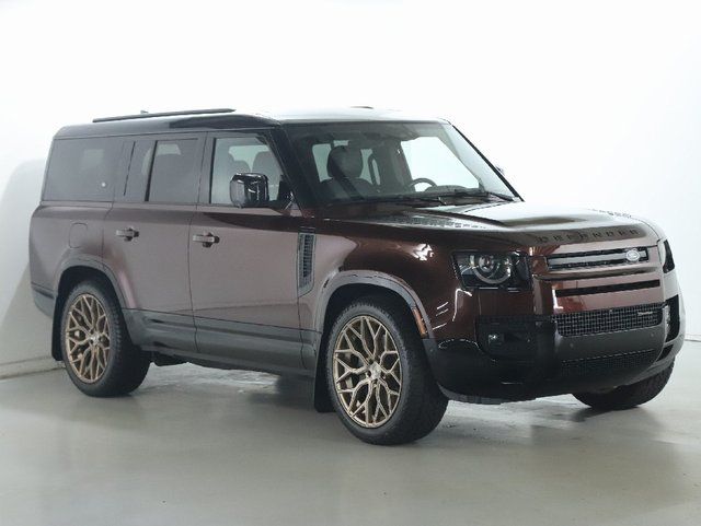 2023 Land Rover Defender X-Dynamic SE - Photo 11