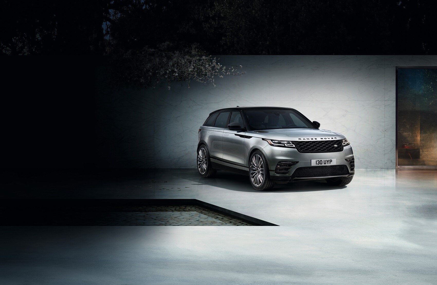 Luxury Car Dealer Akron OH Land Rover Solon