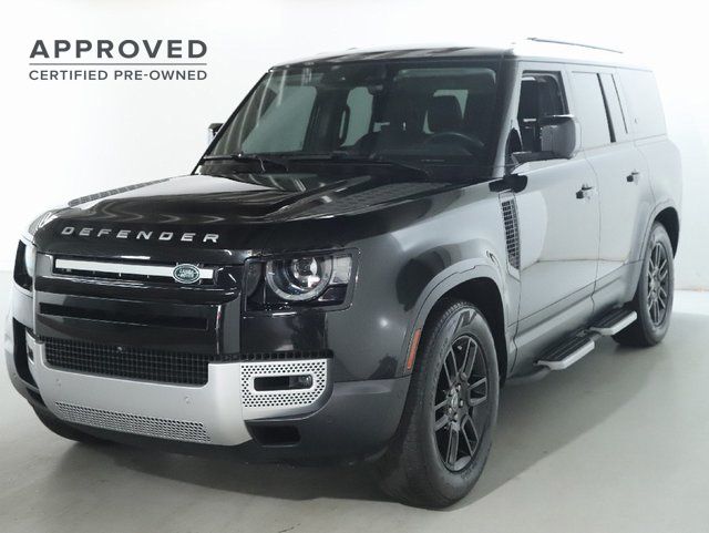 2023 Land Rover Defender SE's photo