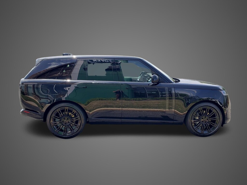 New 2026 Land Rover Range Rover SE SUV