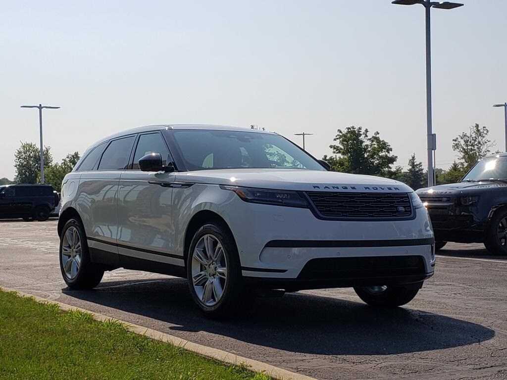 2026 Land Rover Range Rover Velar S photo 3