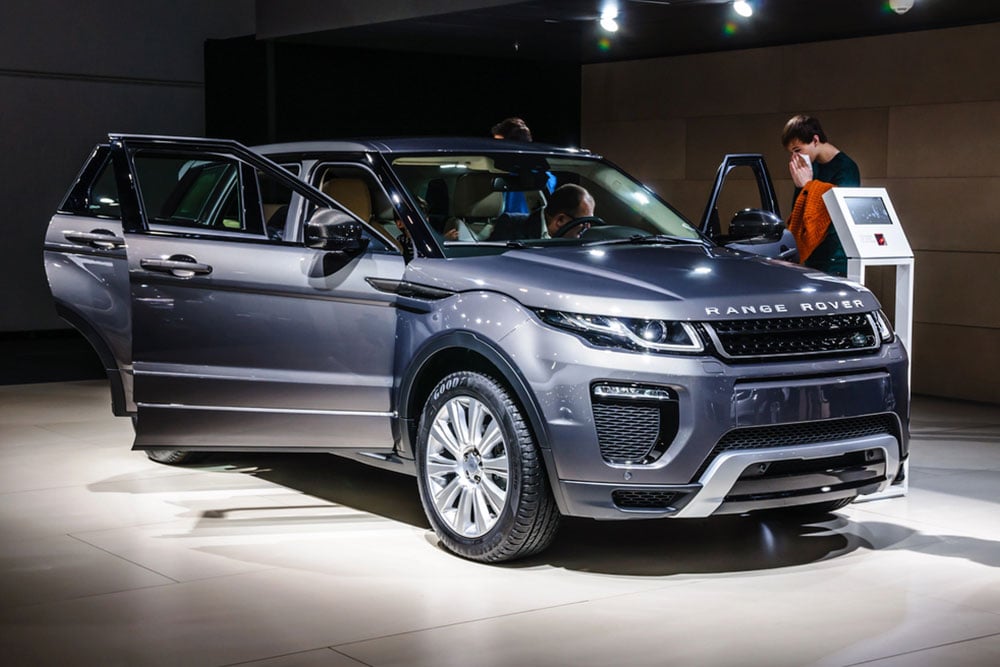  An In-Depth Look At The 2024 Range Rover Sport's Interior