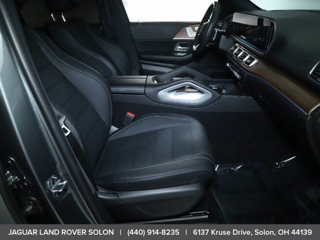 2025 Mercedes-Benz GLS Base - Photo 32