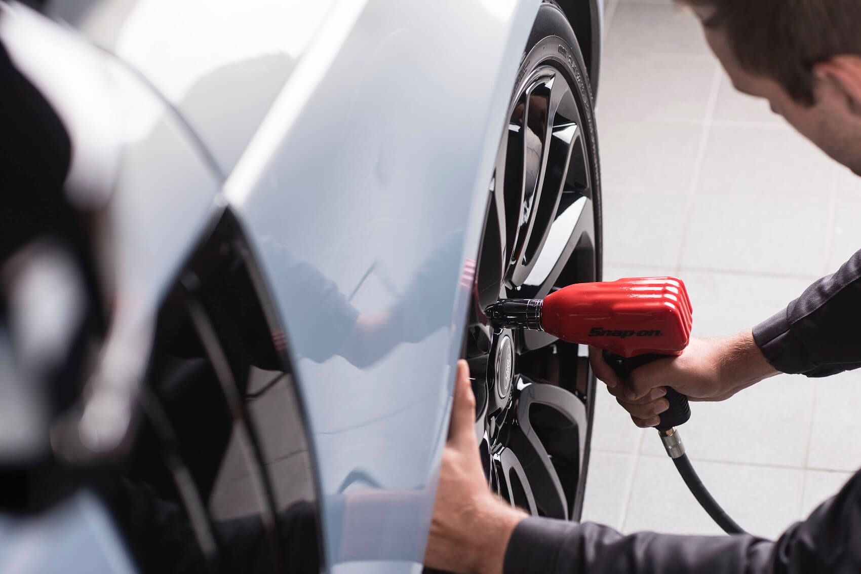 How Often Should I Change My Tires? Land Rover Solon