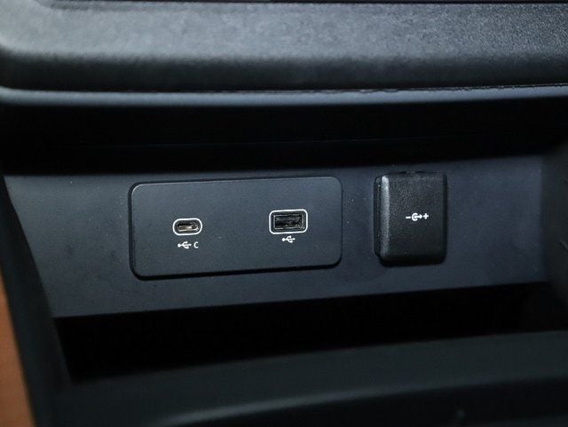 2023 Land Rover Defender X-Dynamic SE - Photo 29