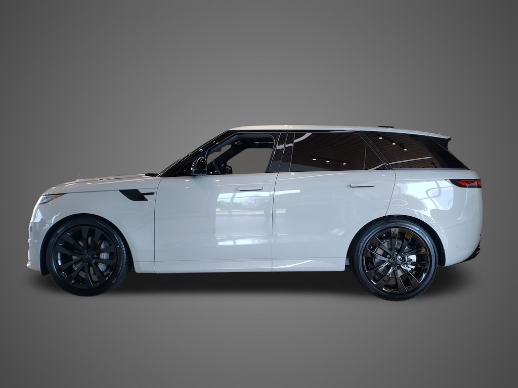 New 2026 Land Rover Range Rover Sport Dynamic SE SUV