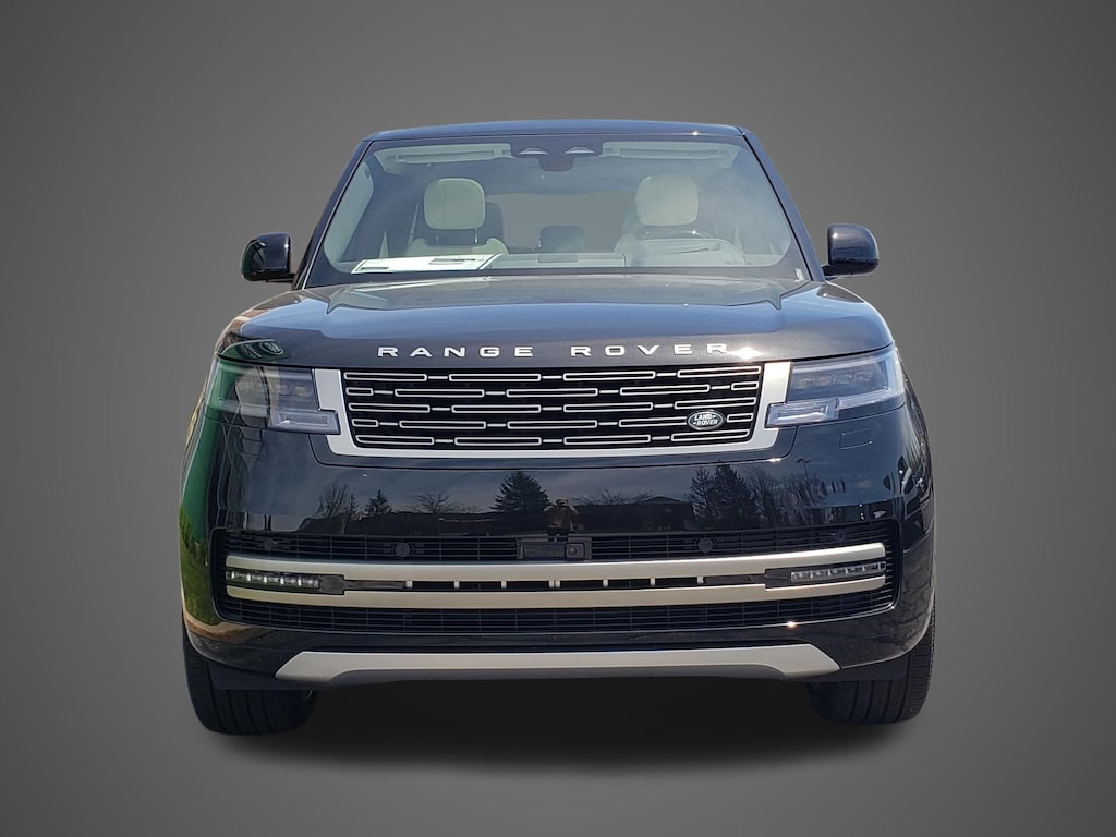 New 2026 Land Rover Range Rover SE LWB 7-Seats / V8 SUV
