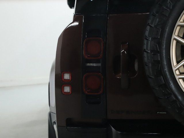 2023 Land Rover Defender X-Dynamic SE - Photo 48