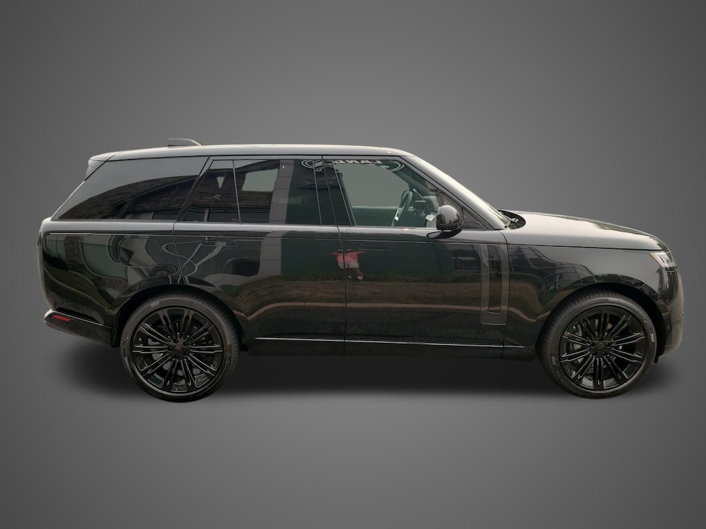 New 2026 Land Rover Range Rover SE SUV