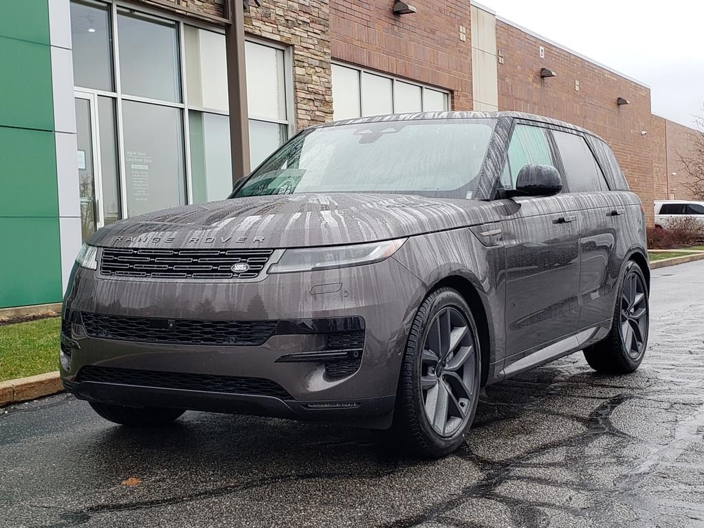 2026 Land Rover Range Rover Sport SE's photo