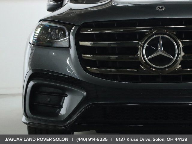 2025 Mercedes-Benz GLS Base - Photo 45