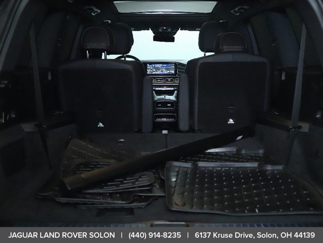 2025 Mercedes-Benz GLS Base - Photo 38