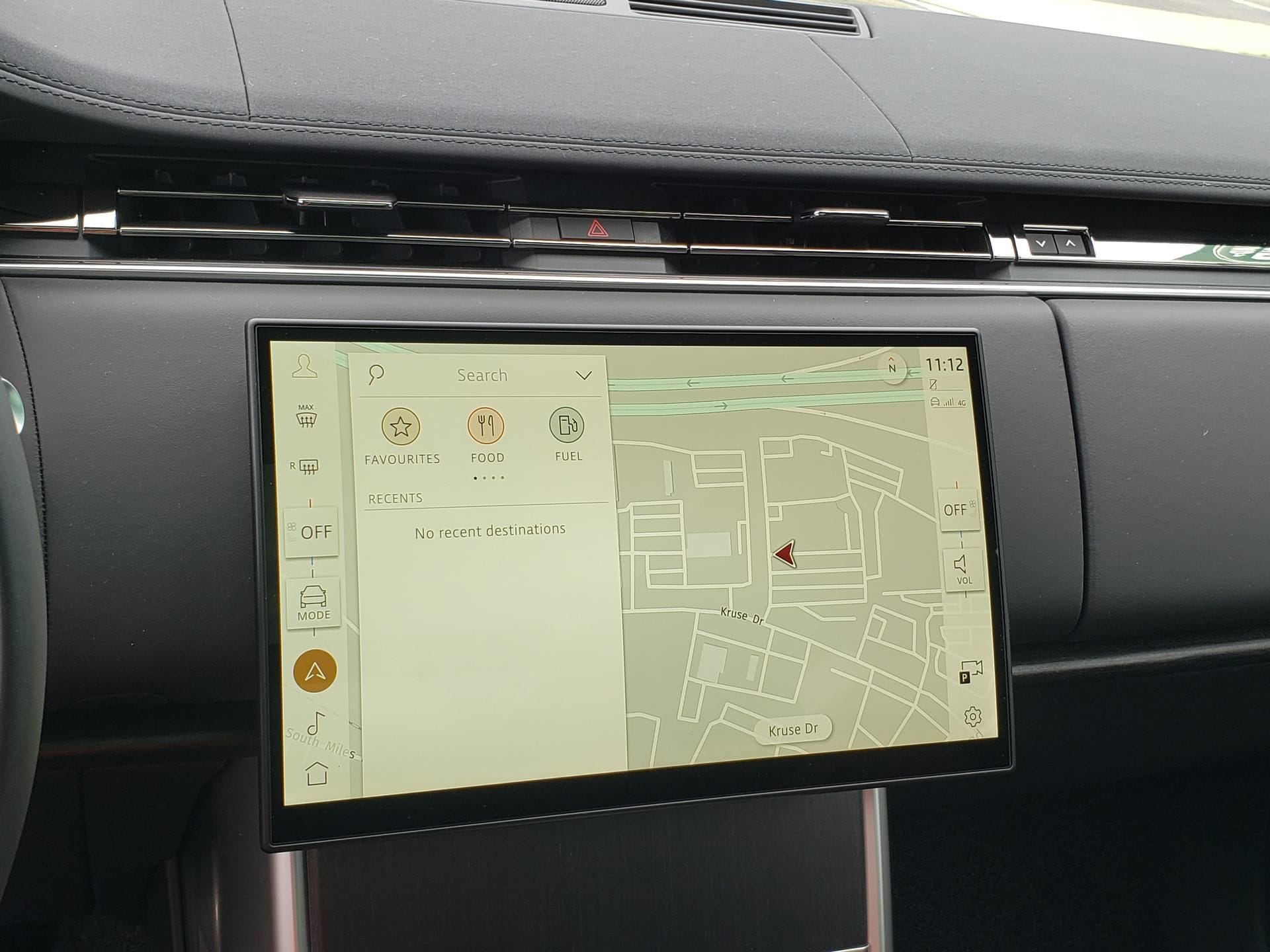 2026 Land Rover Range Rover SE - Photo 24