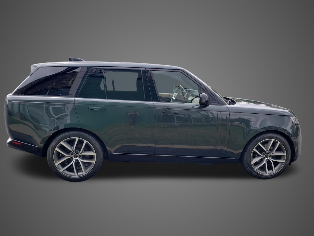 New 2026 Land Rover Range Rover SE Phev SUV